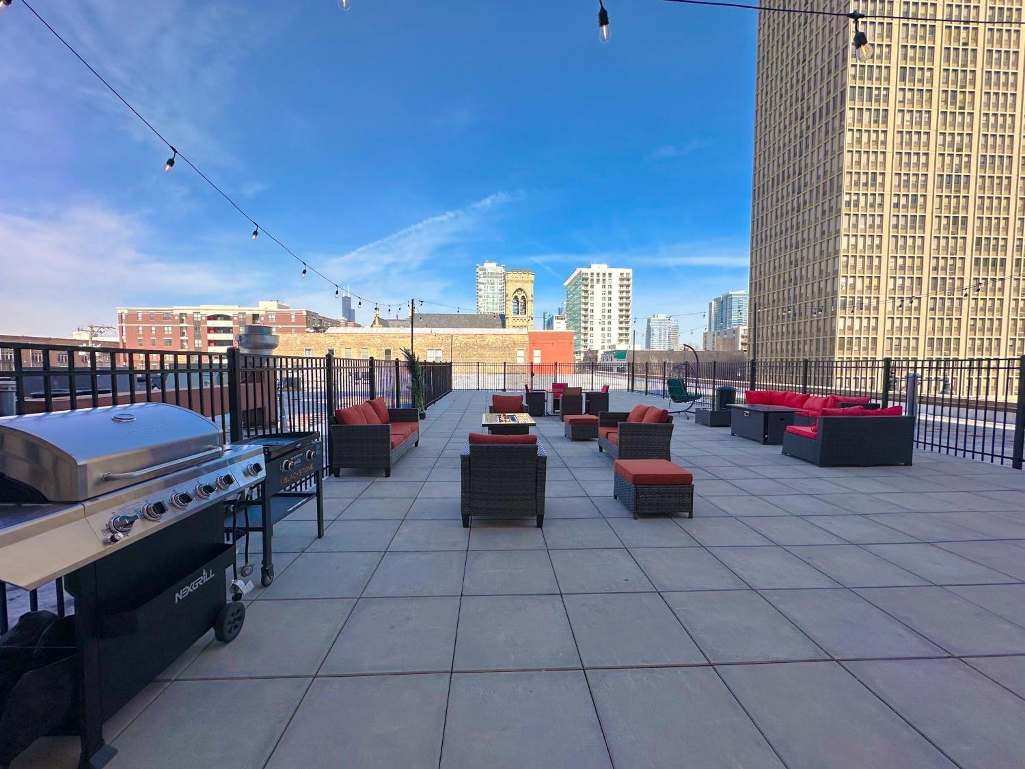 Ideal 3Br Business Or Leisure Rental In Chicago Fully Stocked Kitchen & Fast Internet With Optional Parking Near Soldier Field, Grant Park & Mccormick Place شيكاغو المظهر الخارجي الصورة